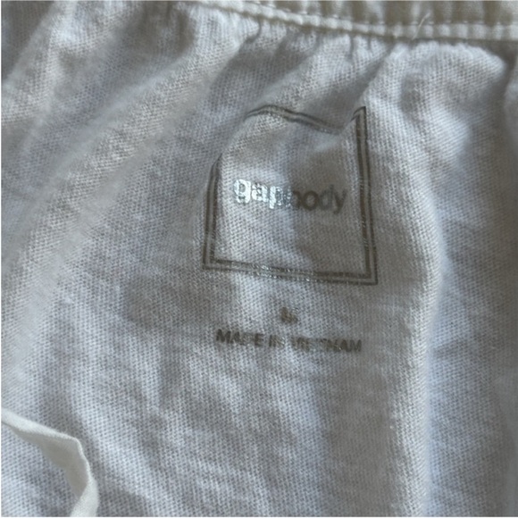 GAP White Camisole with Button Accents - Picture 9 of 13